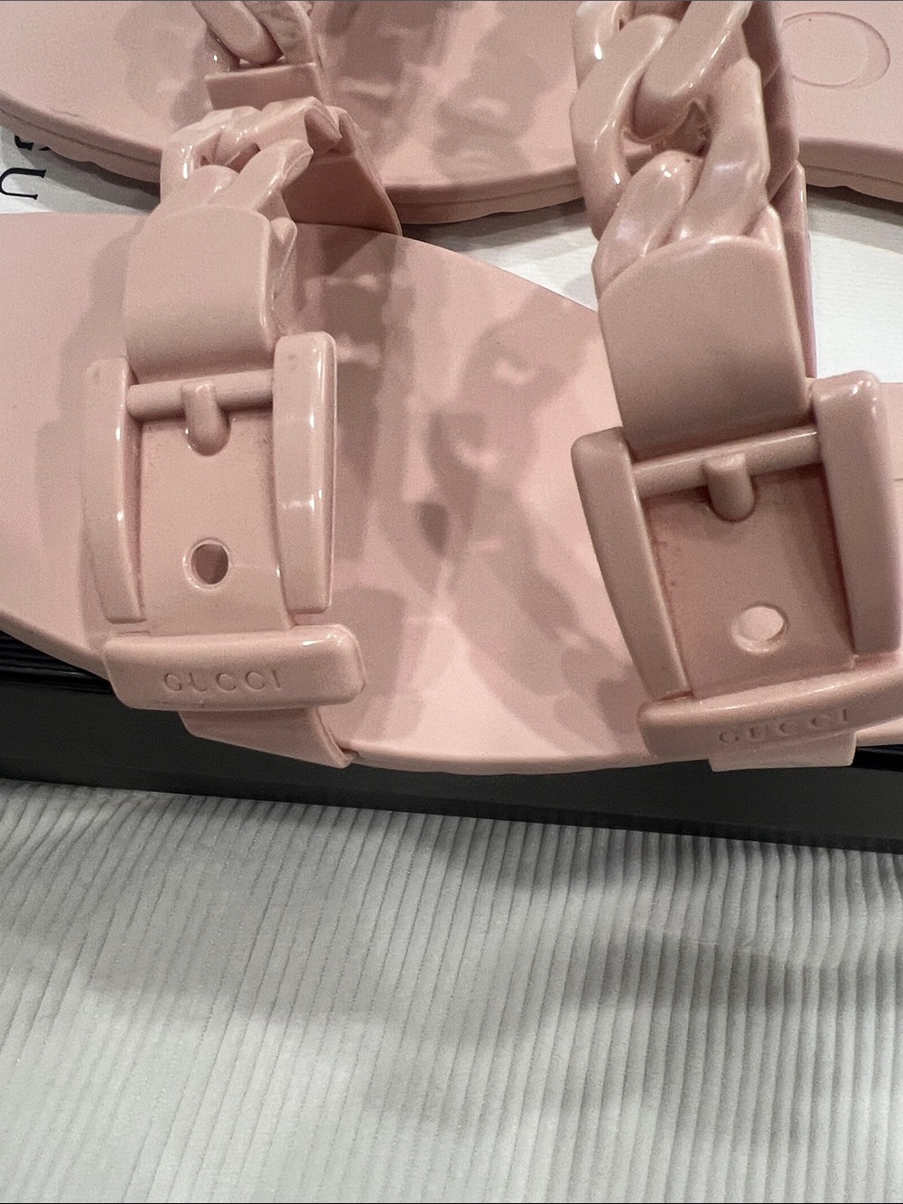 Gucci Pink Chain-Buckle Slide Sandals WORN 1 TIME - Picture 3 of 8